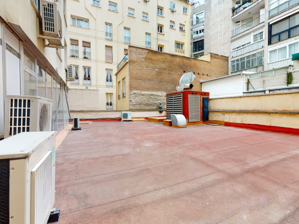 Local Comercial en Madrid Terraza