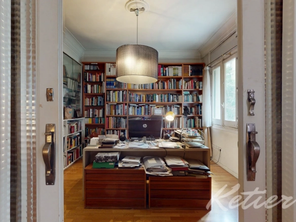 Malasana Piso Despacho