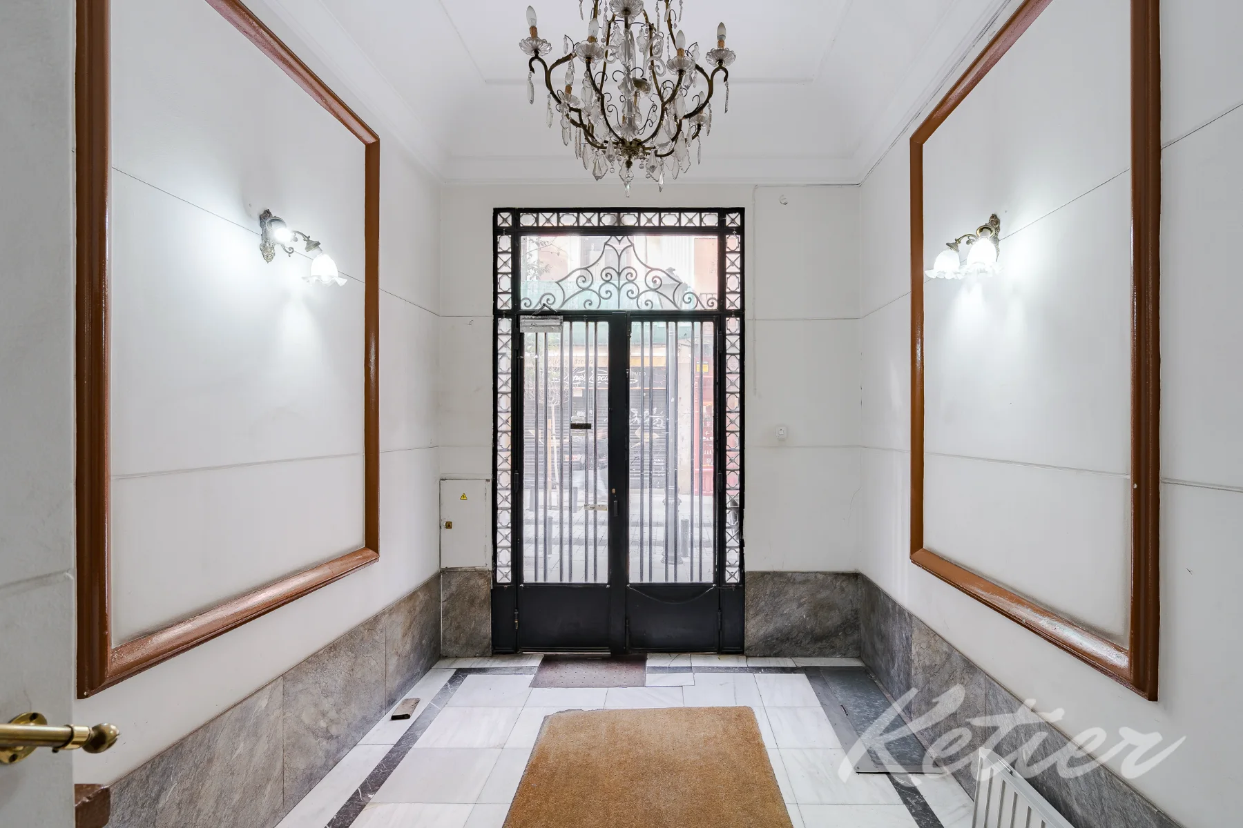 Malasana Piso Portal