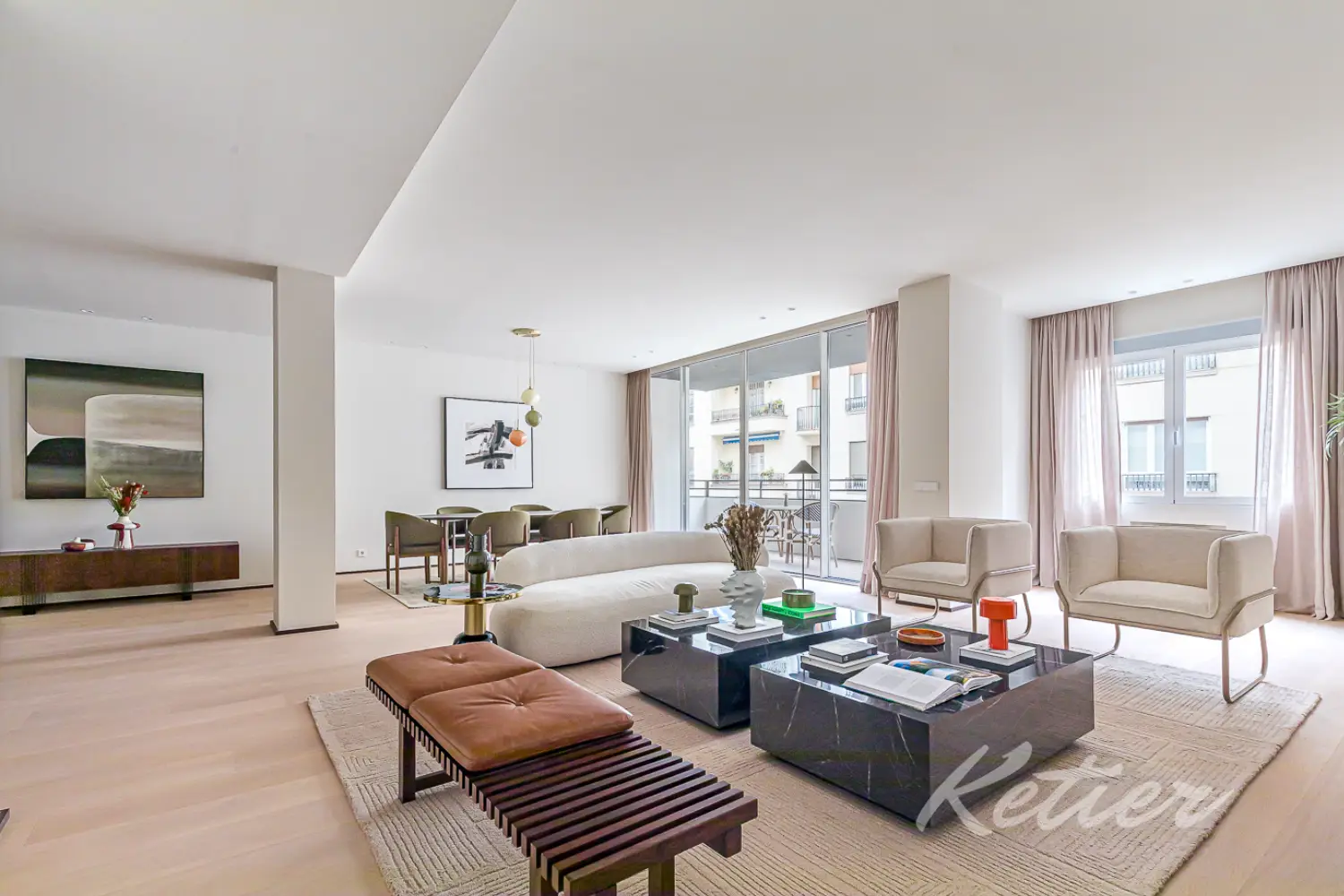 Salamanca luxury apartment living room
