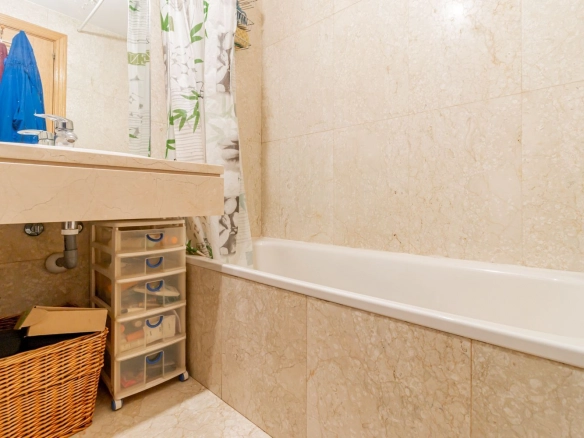 Piso Bajo Con Jardin Las Rozas de Madrid Bano