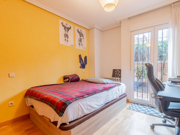 Piso Bajo Con Jardin Las Rozas de Madrid Dormitorio