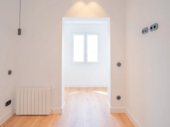 Piso C Alcala Salamanca Pasillo