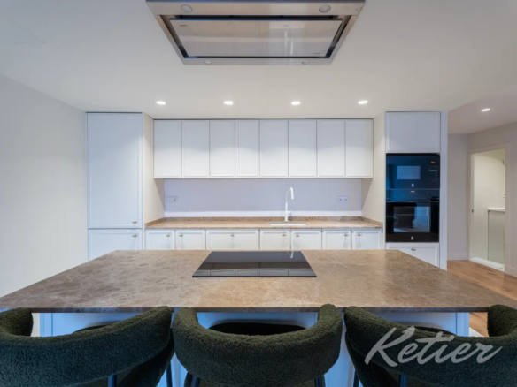Piso Castello Cocina