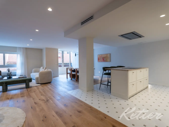 Piso Castello Salon