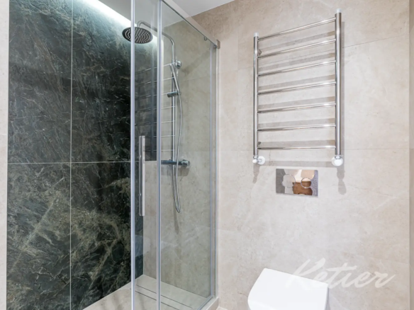 Piso Conde P Dormitorio bano