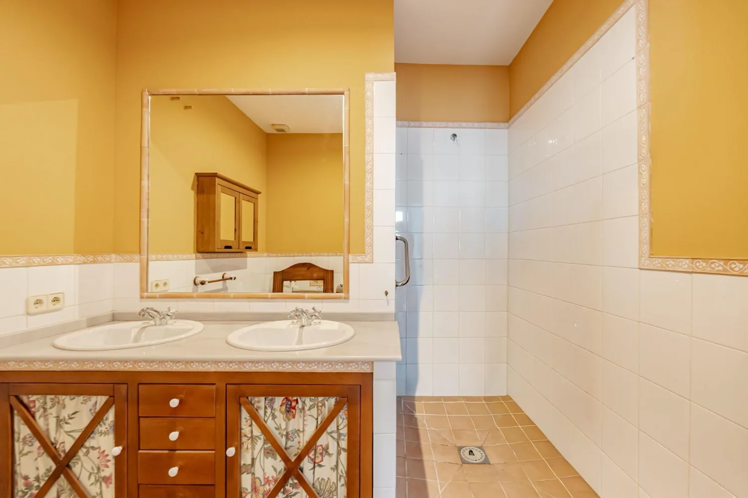 Piso Guindalera Salamanca Dormitorio Bano