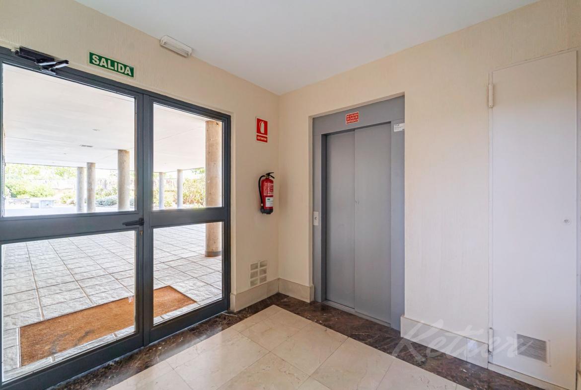 Piso Isaac Albeniz Ascensor 01