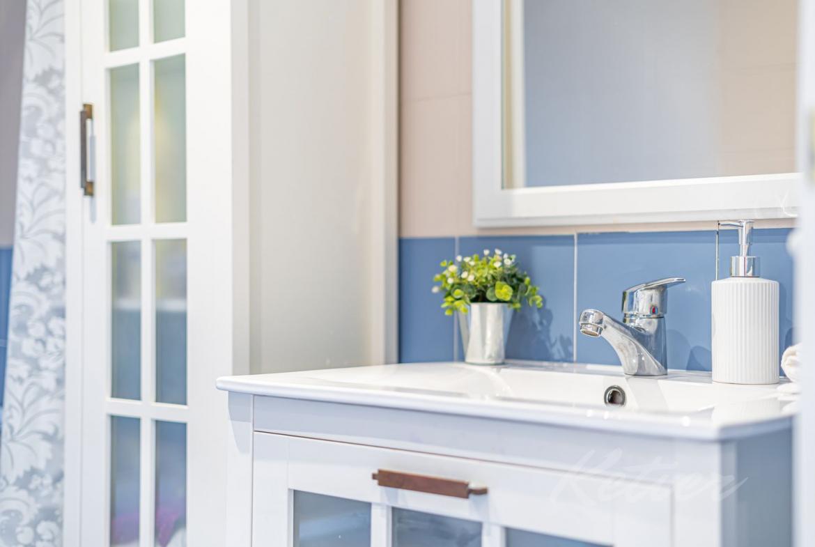 Piso Isaac Albeniz Bano 01