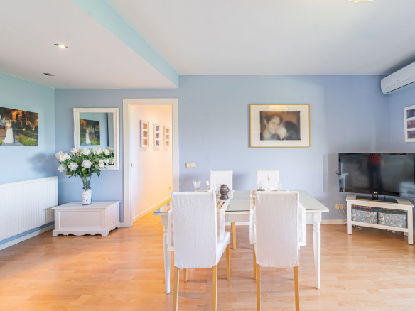 Piso Isaac Albeniz Comedor 03