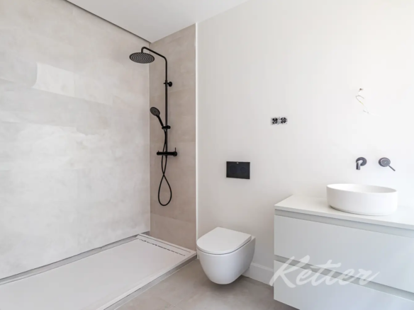Piso Lujo Goya Madrid Dormitorio Bano