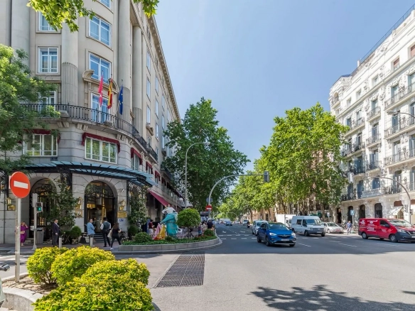 Piso Lujo Recoletos Barrio