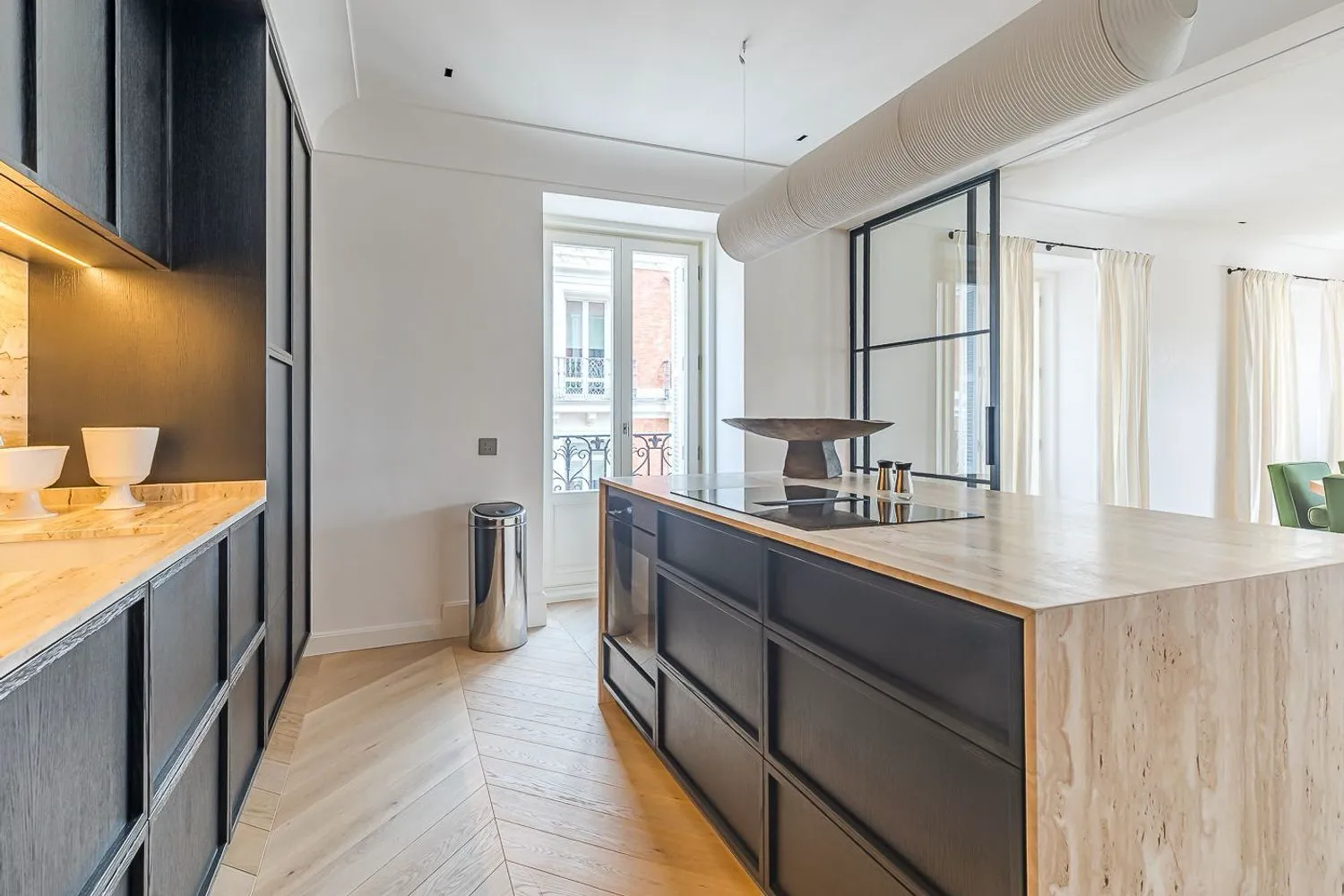 Piso Lujo Recoletos Cocina