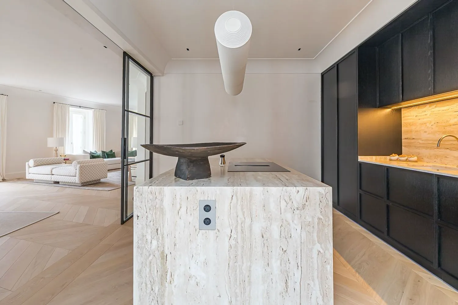 Piso Lujo Recoletos Cocina