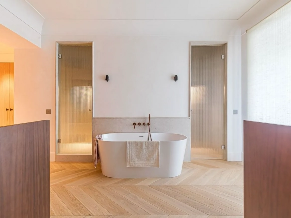 Piso Lujo Recoletos Dormitorio Bano