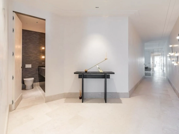 Piso Lujo Recoletos Pasillos