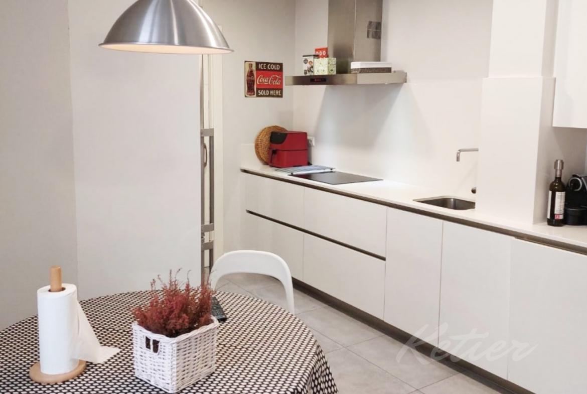 Piso Lujo Santander Cocina