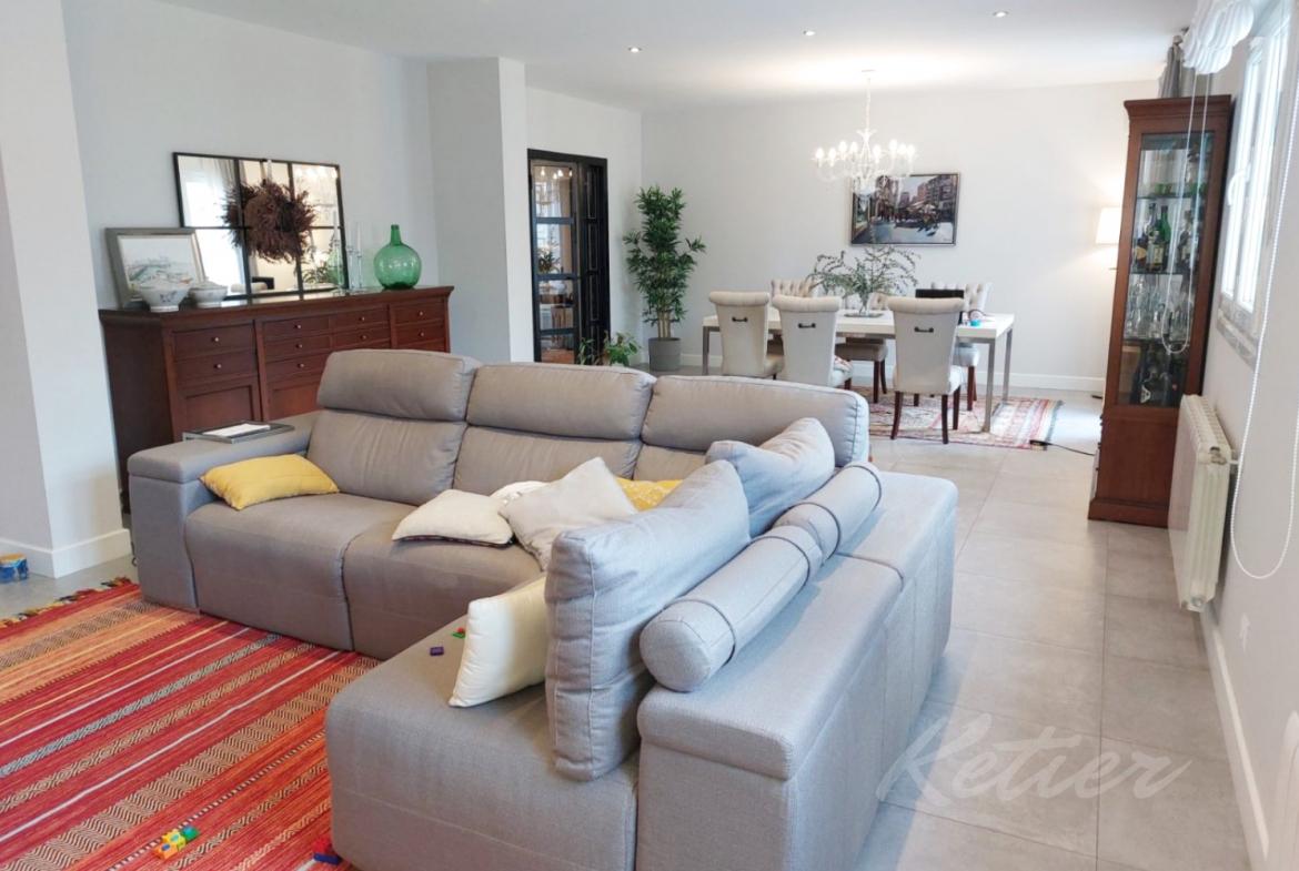 Piso Lujo Santander Salon