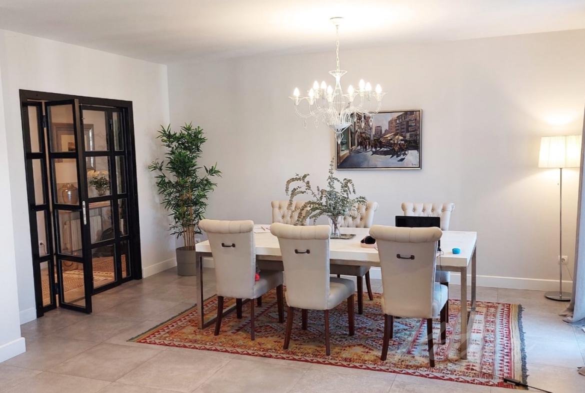 Piso Lujo Santander Salon Comedor