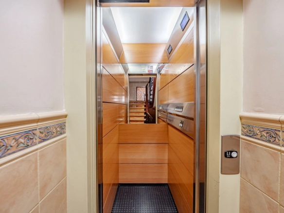 Piso Madrid Centro Ascensor