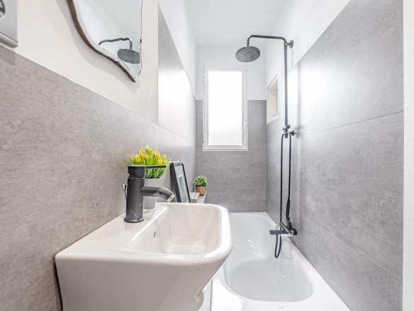 Piso Madrid Centro Bano