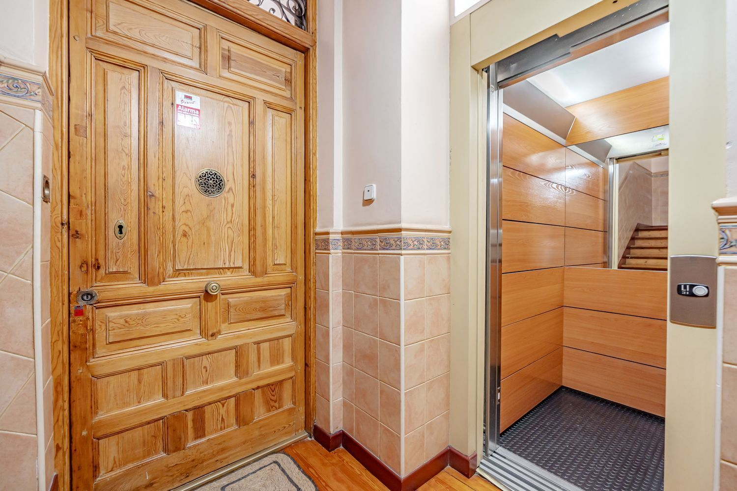 Piso Madrid Centro Entrada