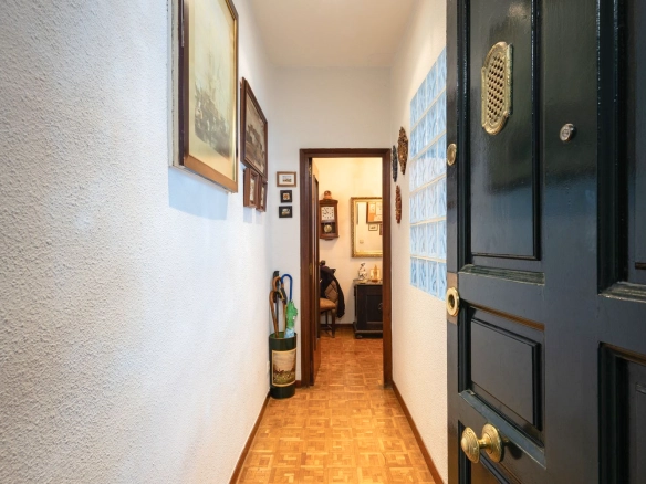 Piso Retiro Madrid Pasillo