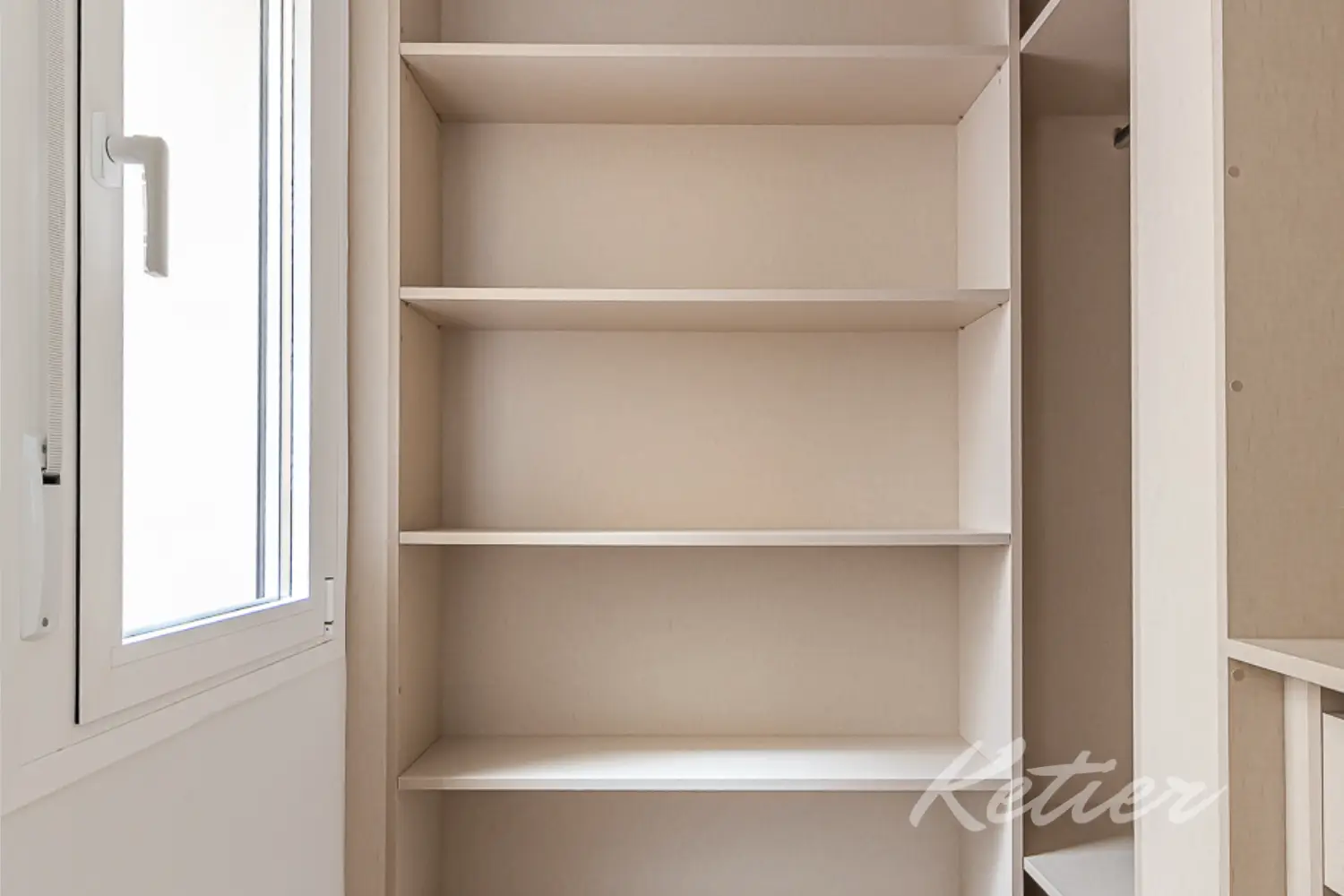 Piso Sta Engracia Dormitorio Vestidor