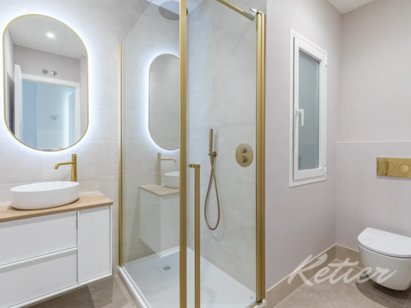 Piso Sta Engracia Dormitorio Bano