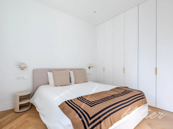 Piso Sta Engracia Dormitorio