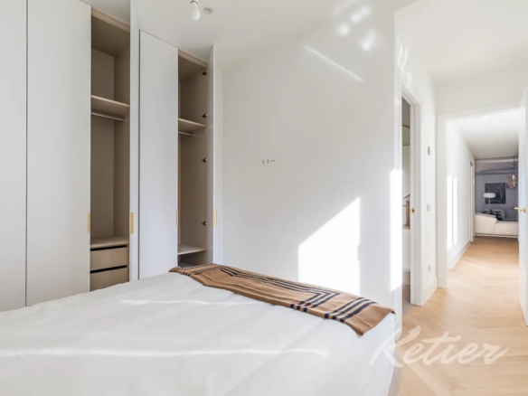 Piso Sta Engracia Dormitorio
