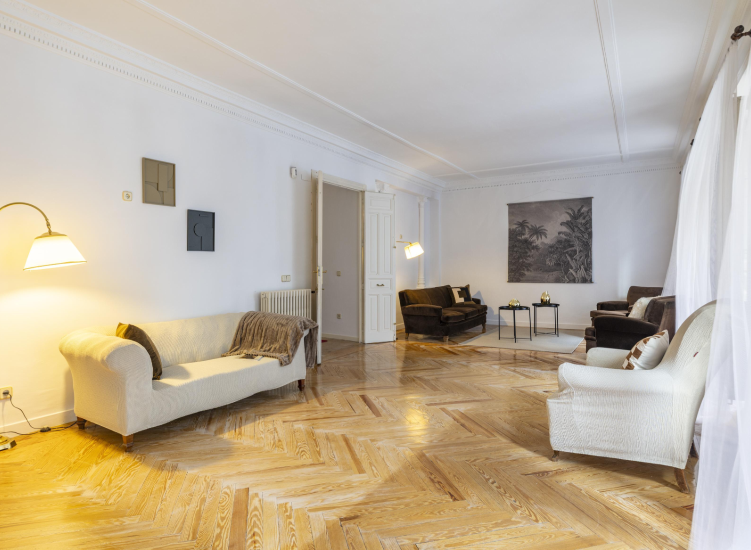 Piso-en-Barrio-Palacio-Madrid-Centro-Salon-03