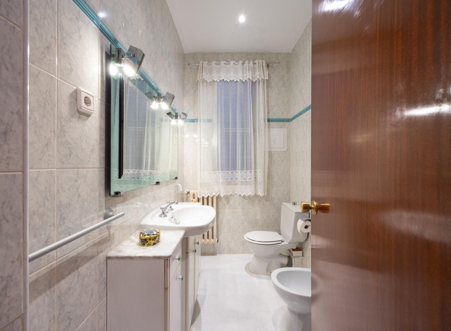 Piso en Chamberi Madrid Centro Bano