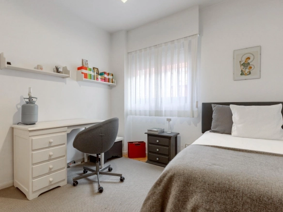 Piso en Moncloa Aravaca Dormitorio