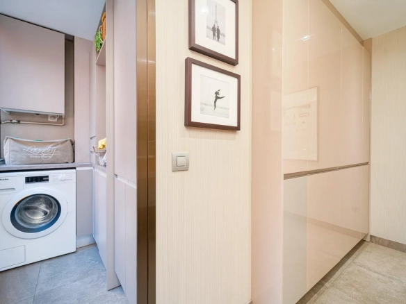 Piso en Pozuelo de Alarcon Cuarto Lavado