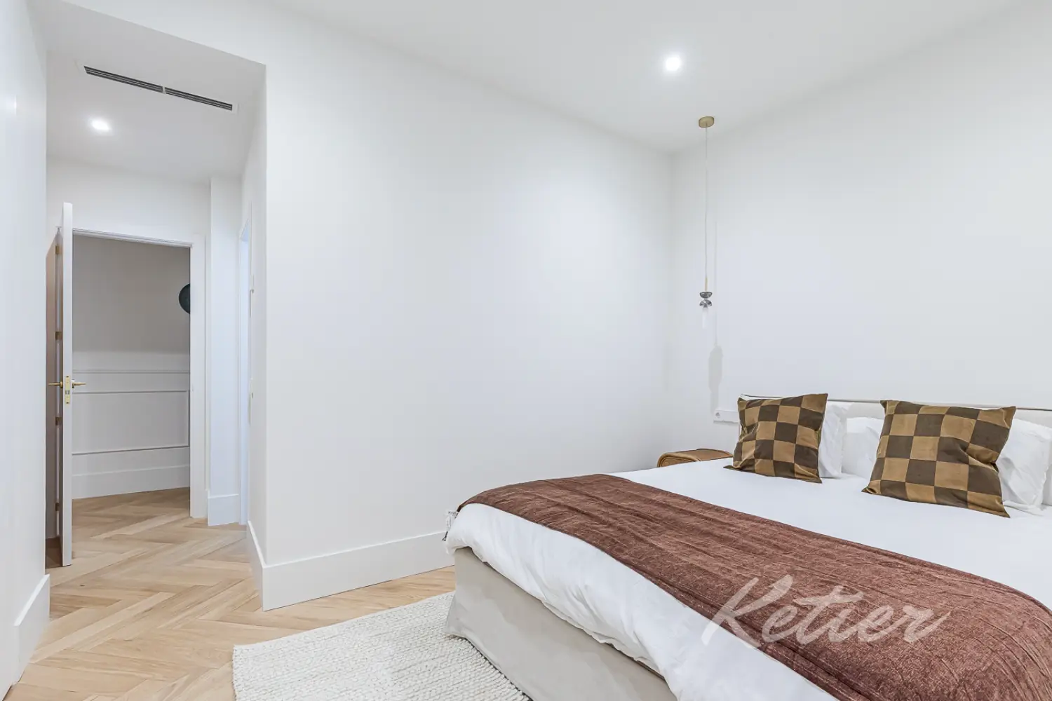 Piso Lujo Chanmartin Dormitorio