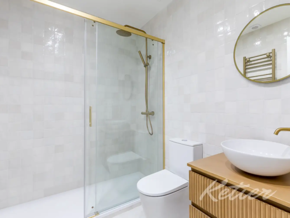 Piso Lujo Chanmartin Dormitorio Bano