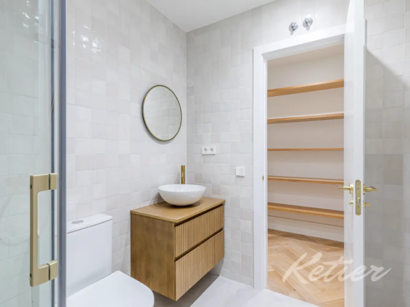 Piso Lujo Chanmartin Dormitorio Bano