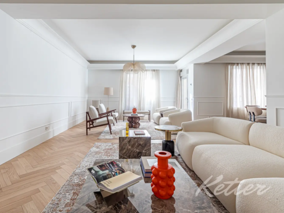 Piso Lujo Chanmartin Salon