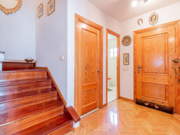 chalet pareado monte rozas entrada