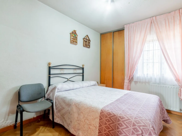 chalet pareado monte rozas dormitorio