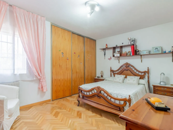 chalet pareado monte rozas dormitorio