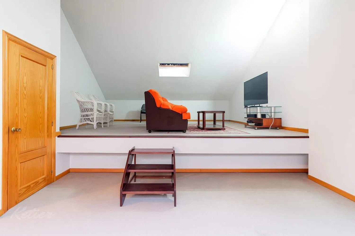 chalet pareado monte rozas buhardilla