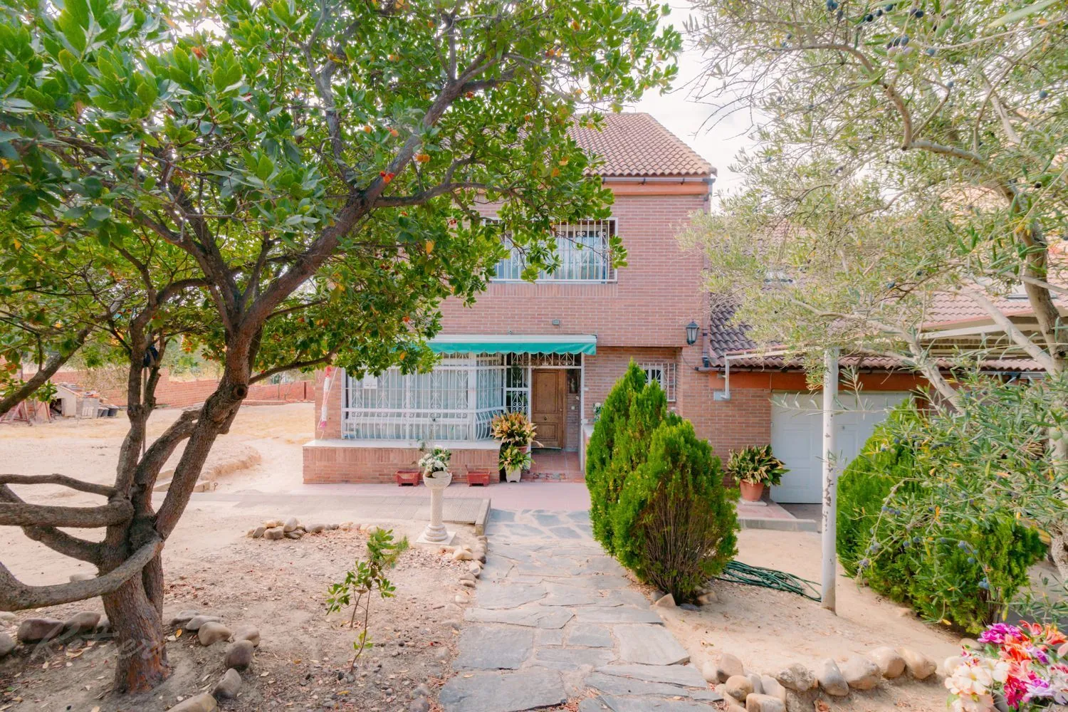 chalet pareado monte rozas exterior parcela
