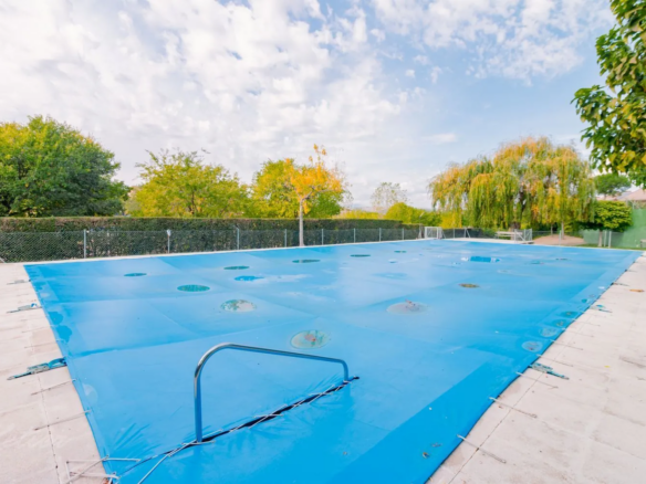 chalet pareado monte rozas piscina comunitaria