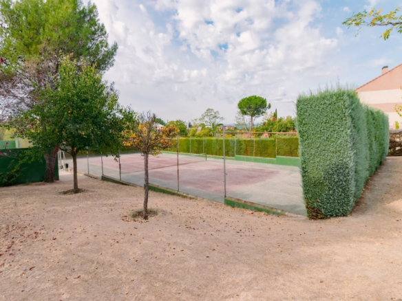 chalet pareado monte rozas pista deportiva comunitaria