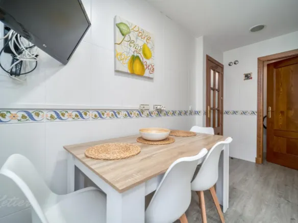 Flat with terrace and three bedrooms in Monte del Pilar, Majadahonda