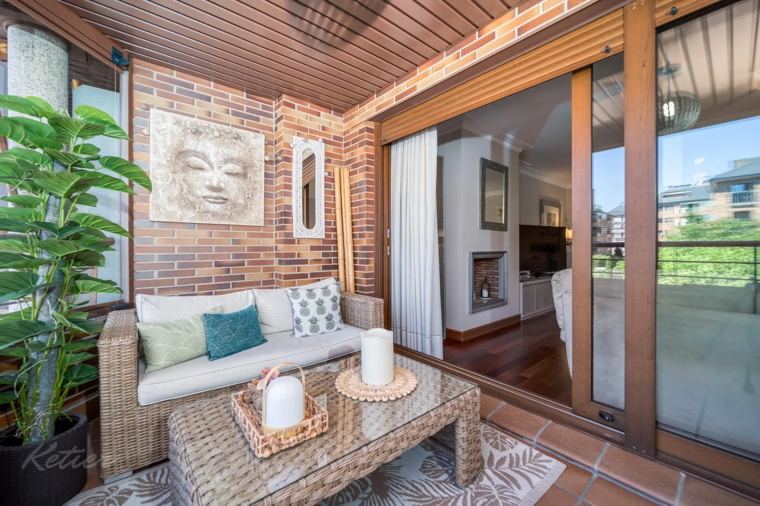 Flat with terrace and three bedrooms in Monte del Pilar, Majadahonda