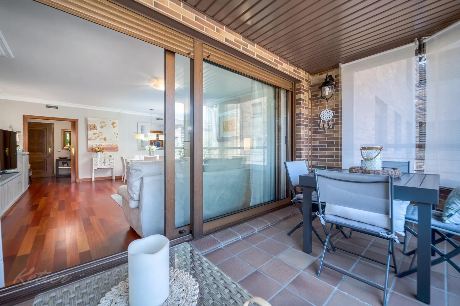 Flat with terrace and three bedrooms in Monte del Pilar, Majadahonda