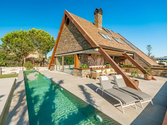 Chalet Independiente Club de Golf Las Rozas Piscina